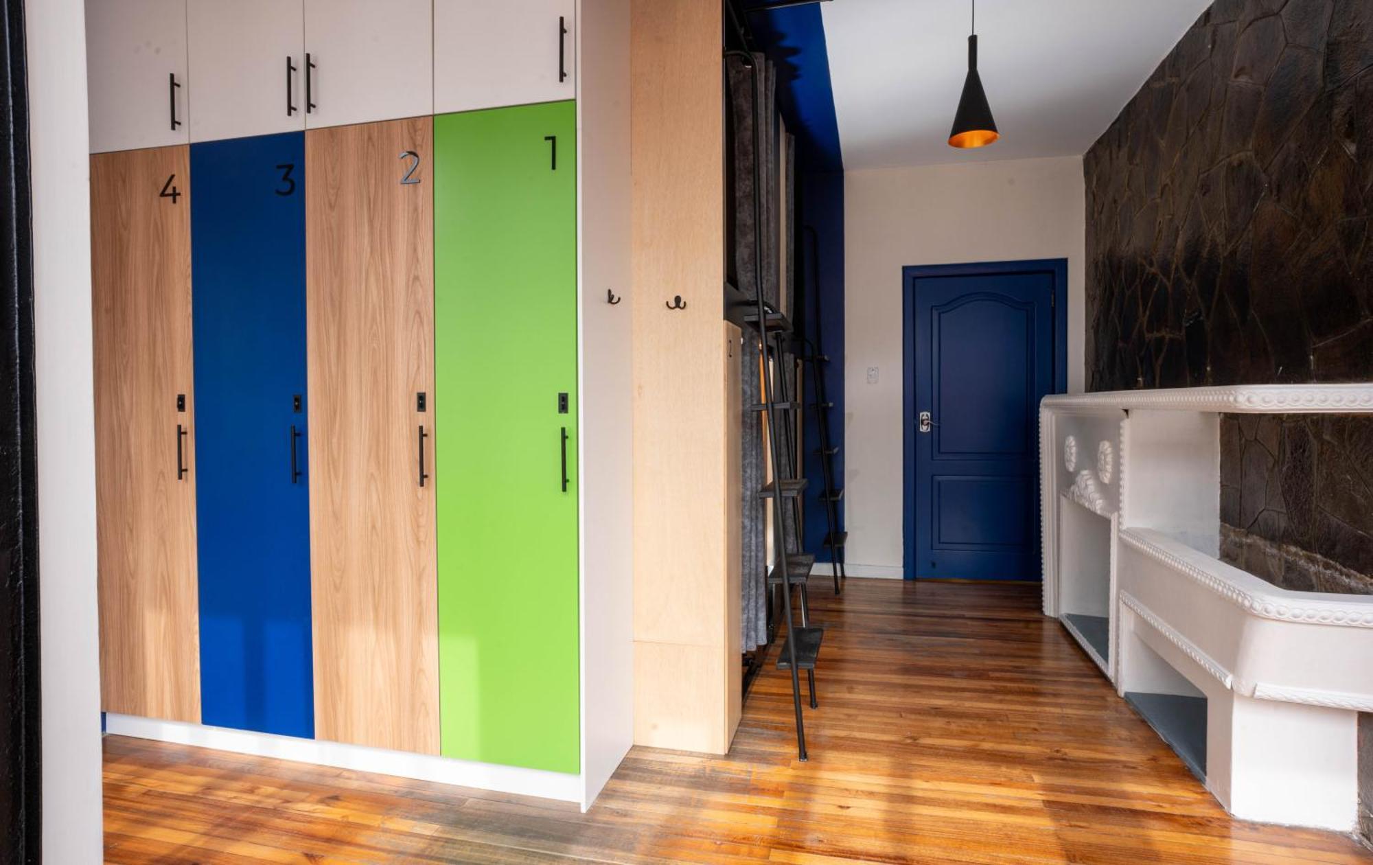 Community Hostel กีโต ภายนอก รูปภาพ
