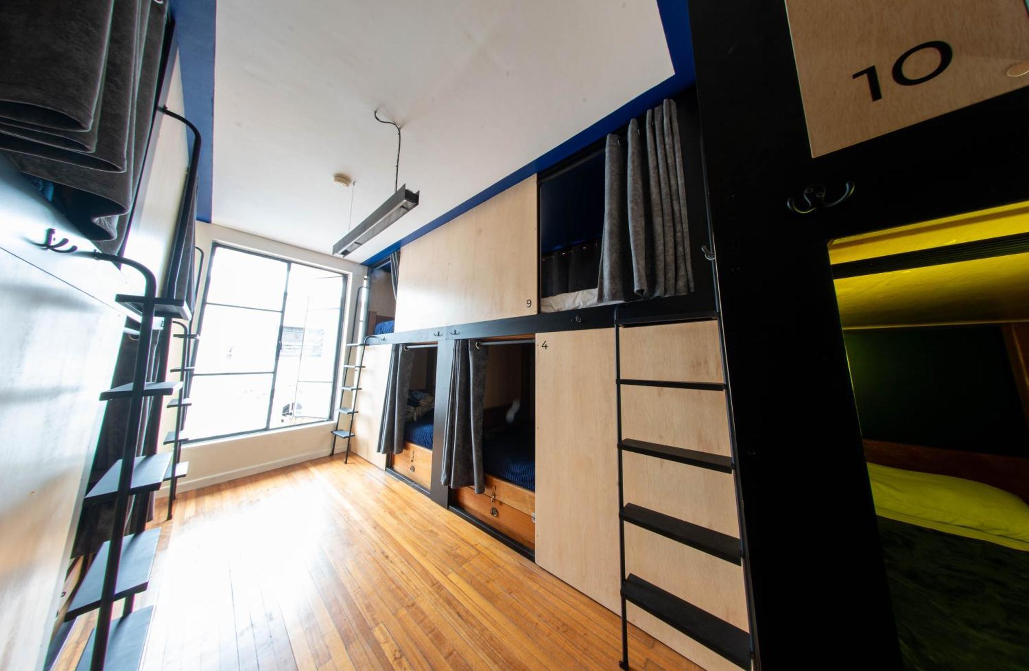 Community Hostel กีโต ภายนอก รูปภาพ